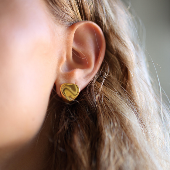 Libby heart earrings